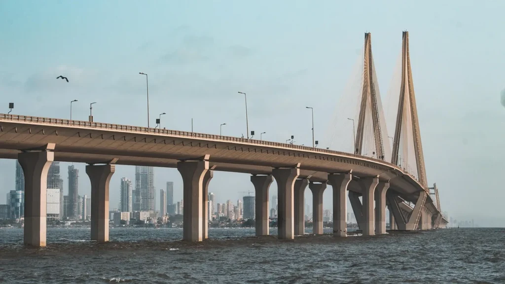 Bridge, sealink, mumbai - 6–12 Week Plan: Indian to American Accent Training With InPronunci