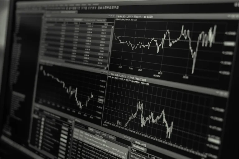 Stock, trading, monitor - Pronunciation of Indices