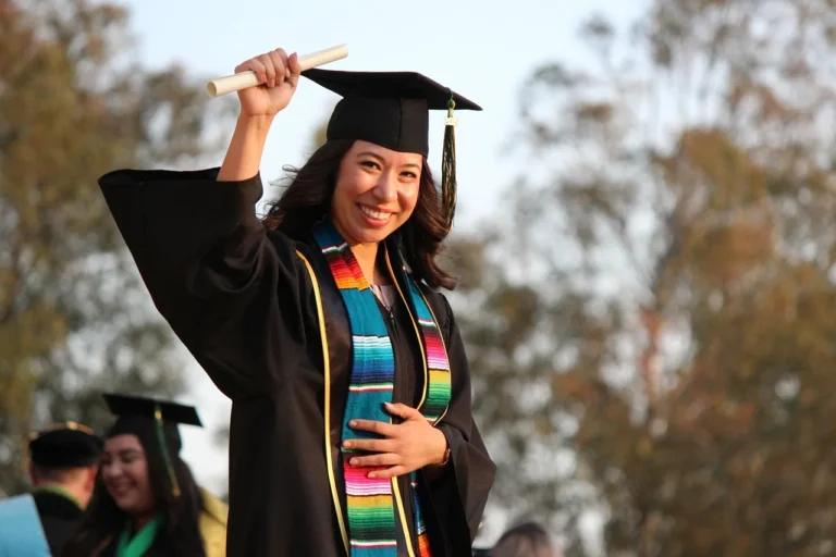 Graduation, college, graduate - Why Pronunciation Matters in Graduate School